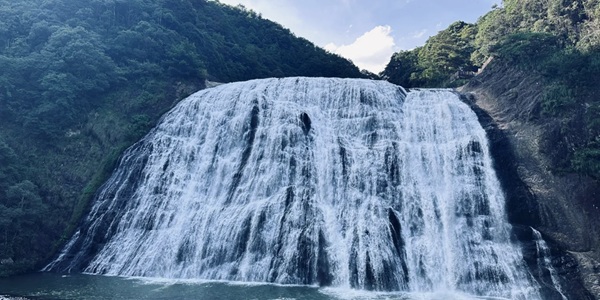 宁德周宁九龙漈瀑布全景图