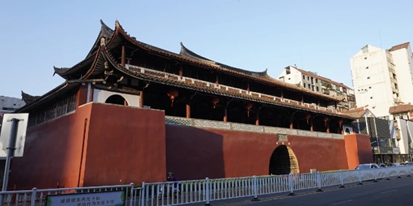 莆田荔城古谯楼全景图