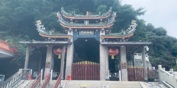 泉州洛江仙公山全景图