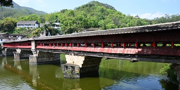 泉州永春东关桥全景图