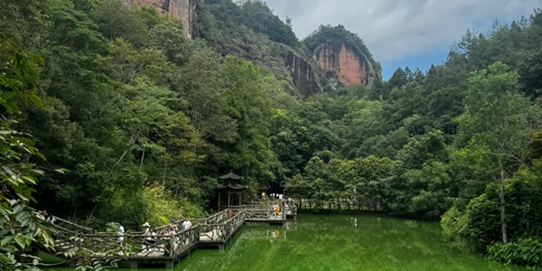 泰宁大金湖景观图