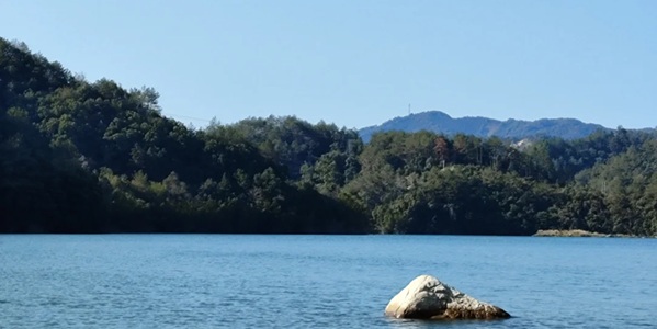 长潭水库山水全景图