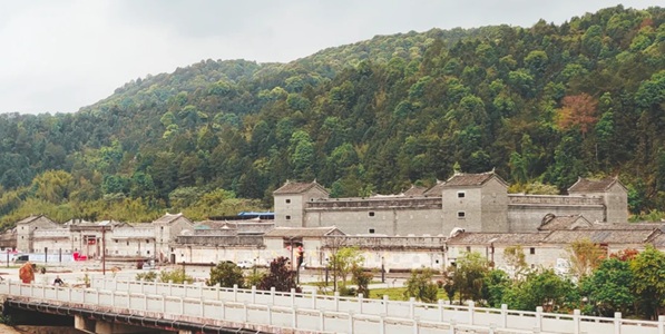 韶关始兴县满堂围风景