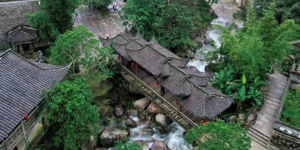 韶关新丰县云髻山风景