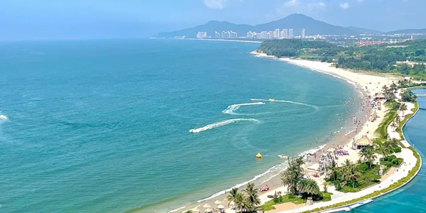 江城海陵岛十里银滩全景图