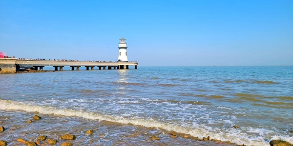 珠海香洲区情侣路海滨风光