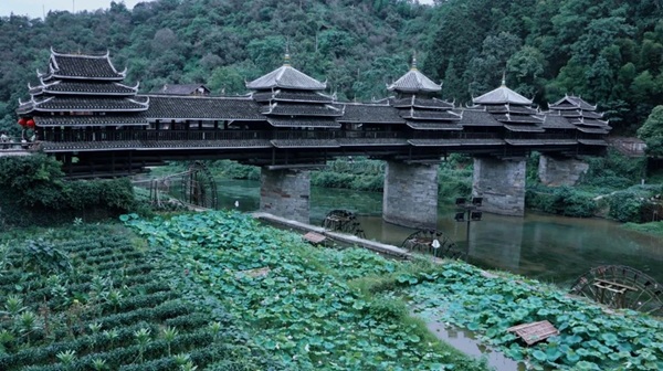 三江侗族自治县风雨桥风光