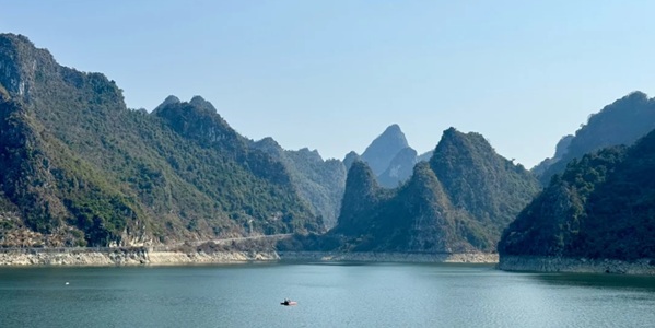 南宁上林县大龙湖风景区