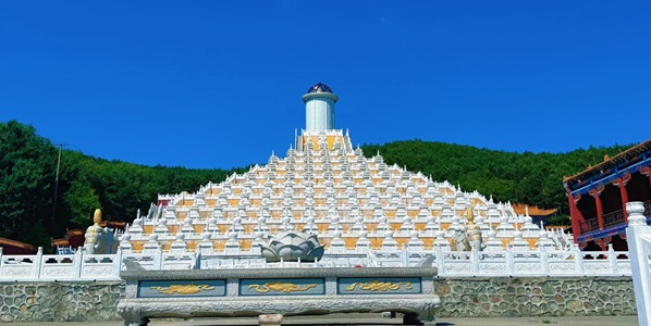 巴彦县驿马山云海景观