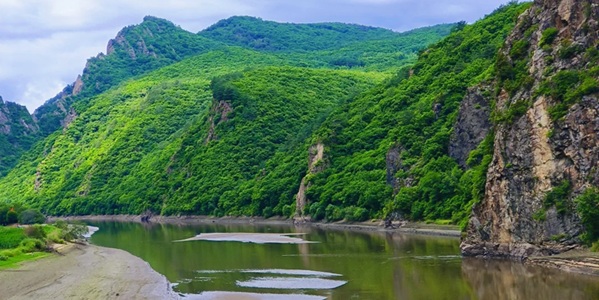 东宁市洞庭峡谷景观