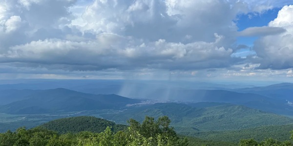 大箐山县高山生态风光