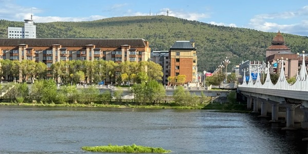 伊美区森林城市风貌