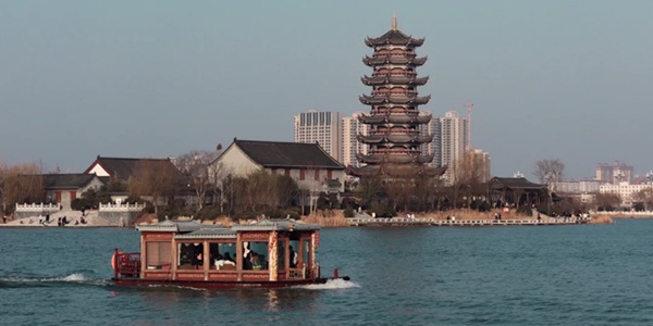 睢县北湖全景与环湖景观带