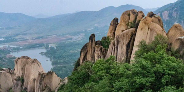 遂平县嵖岈山风光