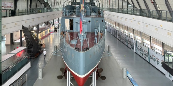 武汉江夏区中山舰博物馆全景