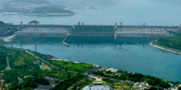 宜昌夷陵区三峡大坝全景