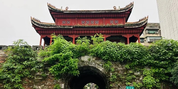 邵阳大祥区宝庆古城墙景观