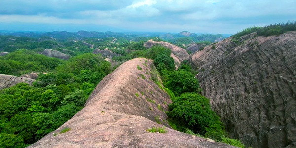 岳阳平江县石牛寨景观