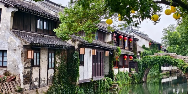 苏州昆山市周庄古镇全景图