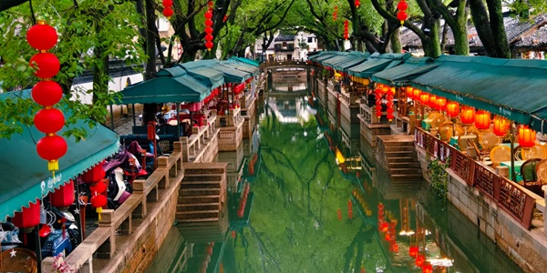 苏州吴江区同里古镇全景图