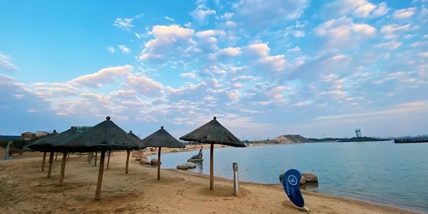 盐城市阜宁县金沙湖全景图