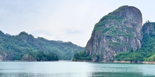 上饶广丰区铜钹山自然风光