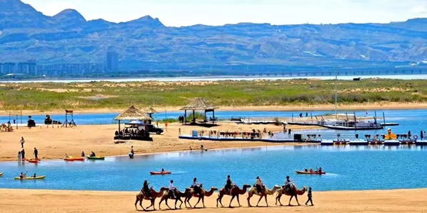 海勃湾区乌海湖景观