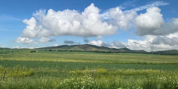 苏尼特左旗草原风光