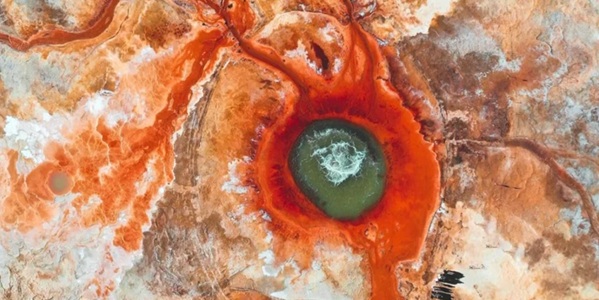 茫崖艾肯泉航拍