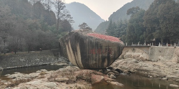 陈仓区钓鱼台遗址全景