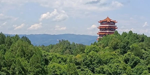 西乡县午子山道教建筑群全景