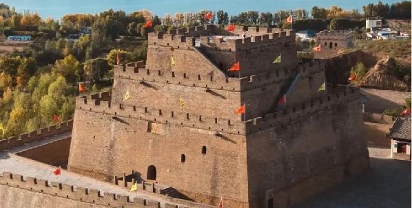 榆阳区镇北台长城遗址全景