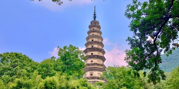 济南市长清区灵岩寺风景区
