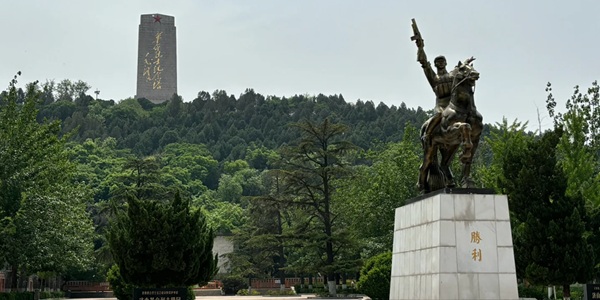 济南市市中区英雄山