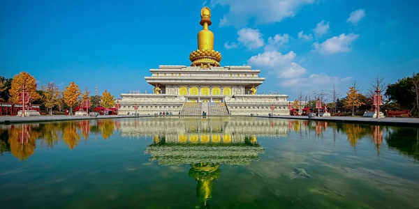 济宁市兖州区兴隆文化园