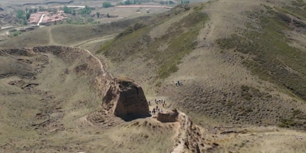 大同市左云县摩天岭长城全景