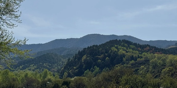 太原市娄烦县云顶山