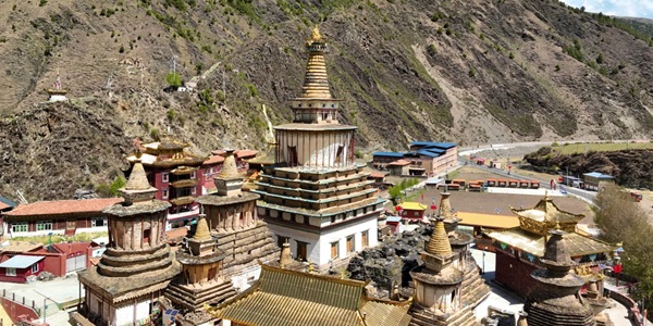 阿坝壤塘县棒托寺