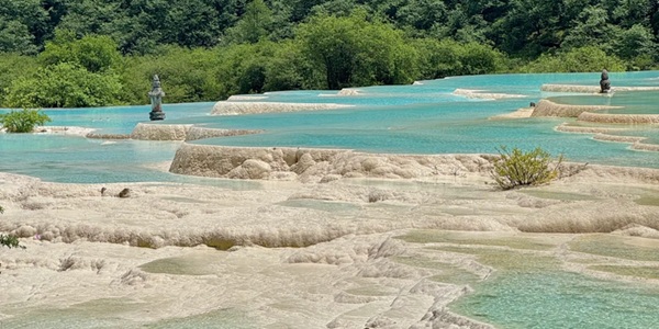 阿坝松潘县黄龙景区