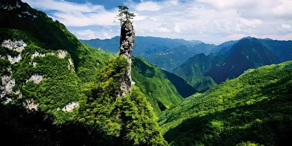 万源八台山云海景观