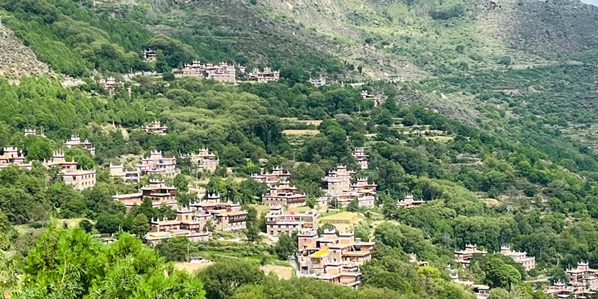 甘孜丹巴县甲居藏寨