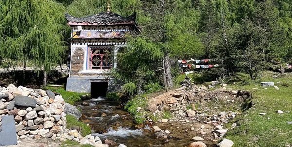 甘孜康定市跑马山