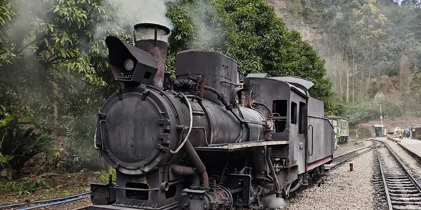 犍为县嘉阳小火车