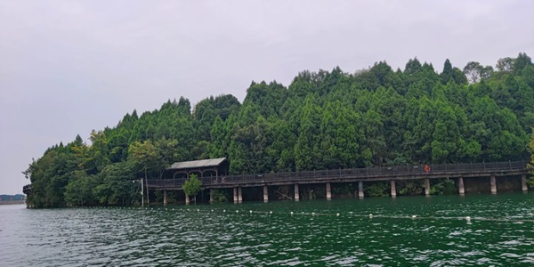 绵阳游仙区仙海湖景观