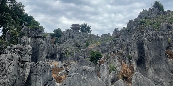 兴文石海地质景观