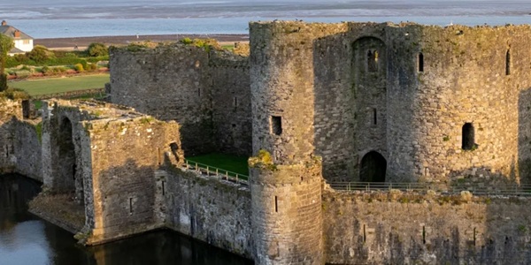 Panoramic view of Beaumaris Castle