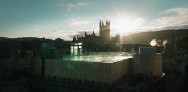 Thermae Bath Spa Rooftop Pool with Honey-Coloured Skyline