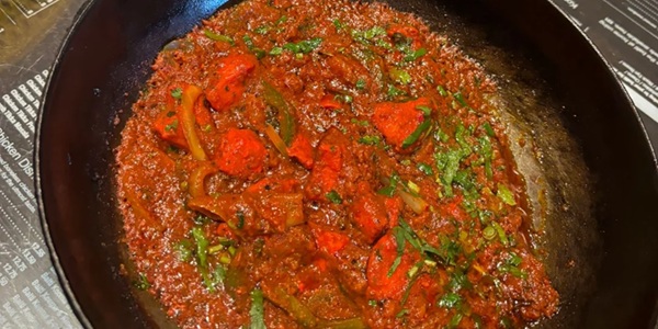 Birmingham Balti Triangle traditional Balti restaurants and steel pan cooking on Ladypool Road