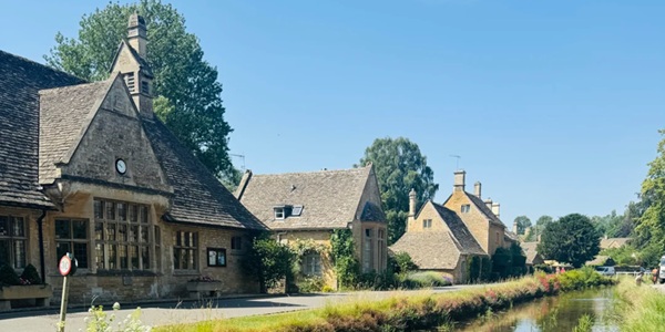 Cotswolds Moreton-in-Marsh High Street and Curfew Tower