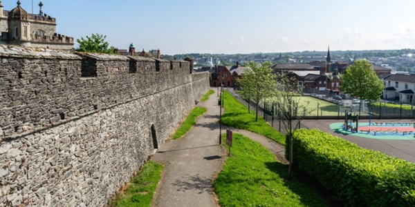 Derry City Walls complete 17th-century fortifications and city panorama